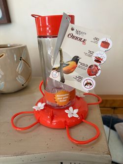Bird feeder.