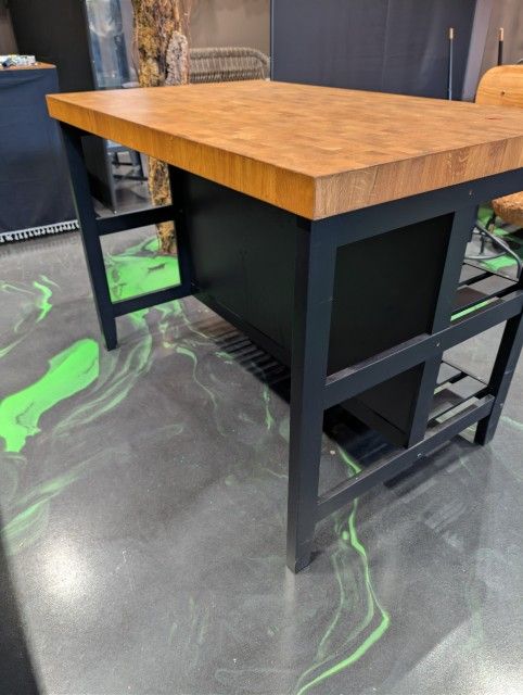 IKEA Vadholma Table
