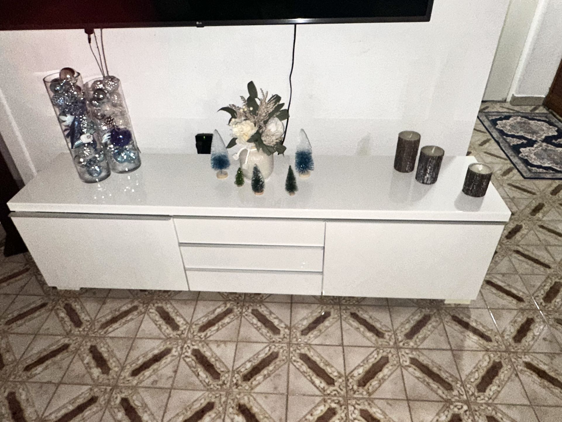 White TV Console table