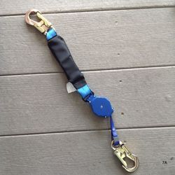 Tractel C0506Z Tracpac Self-Retracting Lanyard with 3/4" Self-Locking