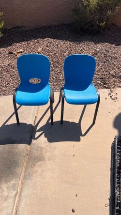 Kids stacking chairs