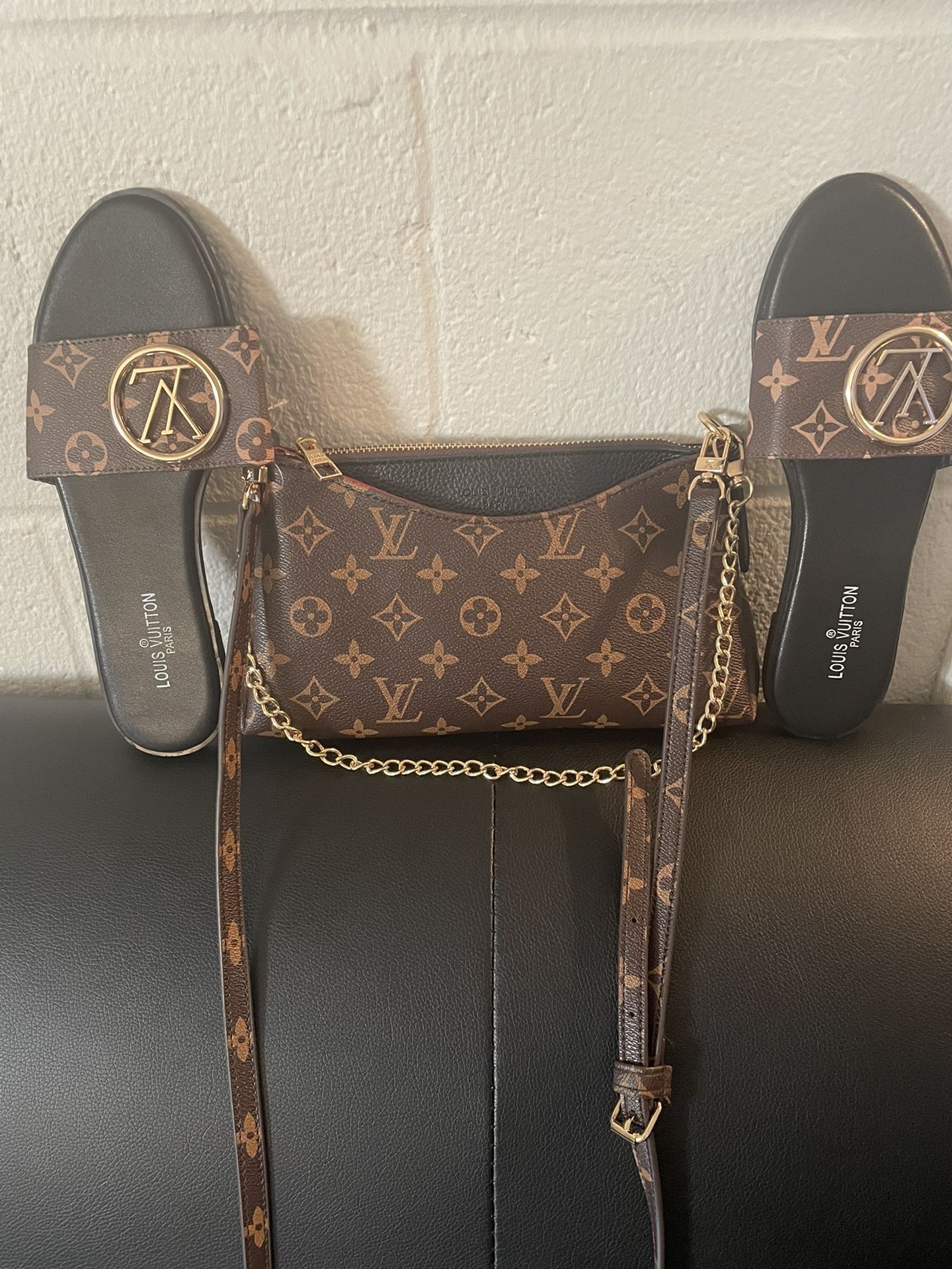 Women Set Size 8