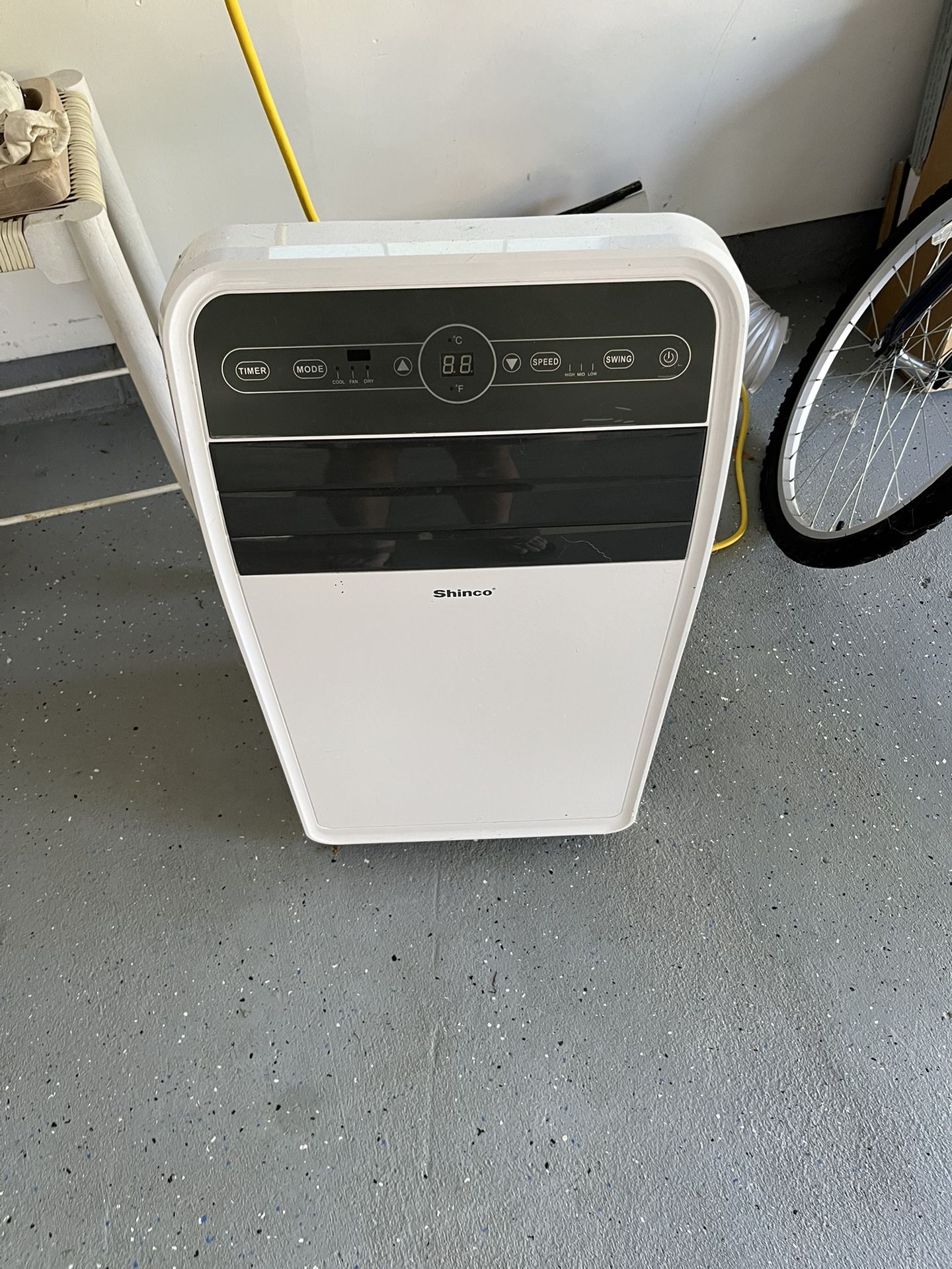 Portable AC