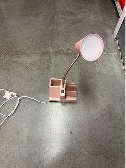 Desk lamp