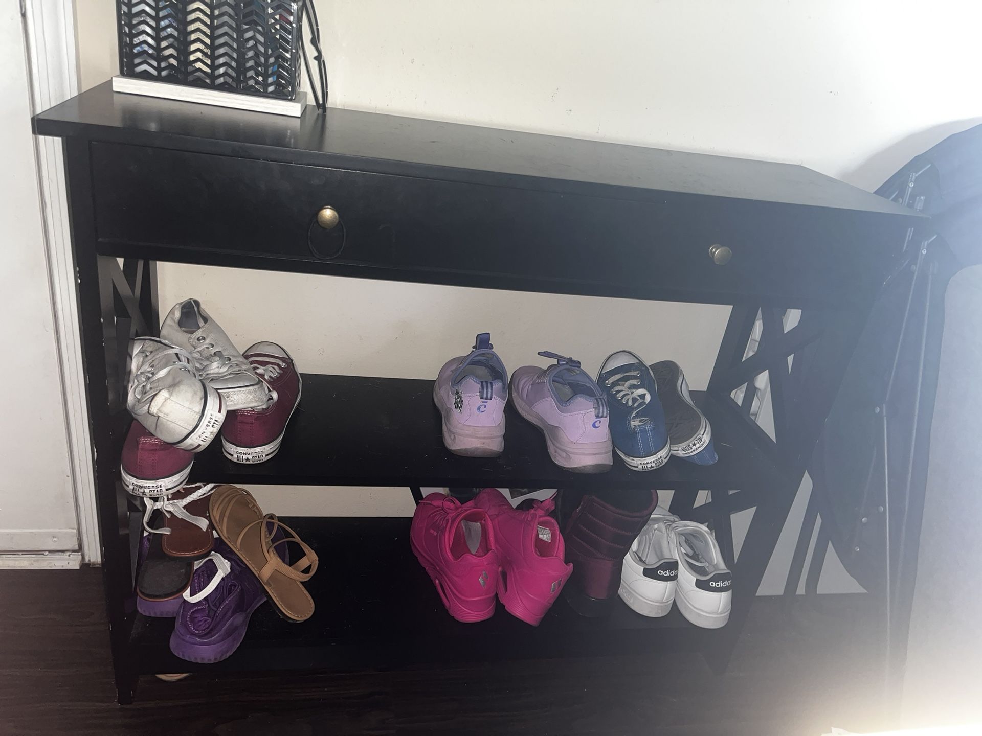 Entry Way Table