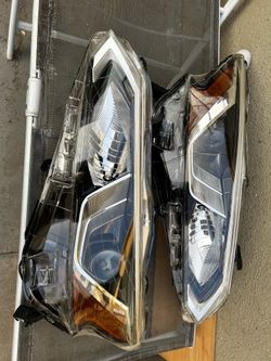 2019-2020 Nissan Altima Halogen Headlights LH & RH Pair Eagle Eyes New