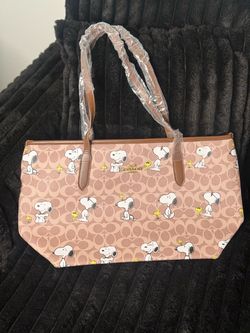 New Women’s Coach X Snoopy Tote