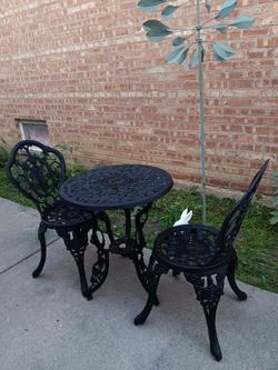 Heavy Duty  Vintage Style Cast Iron Bistro Set Ornate Floral Patterns