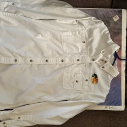 Men’s Shirt Size Medium 