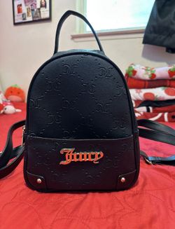 black mini juicy backpack