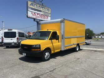 2021 GMC Savana Cutaway