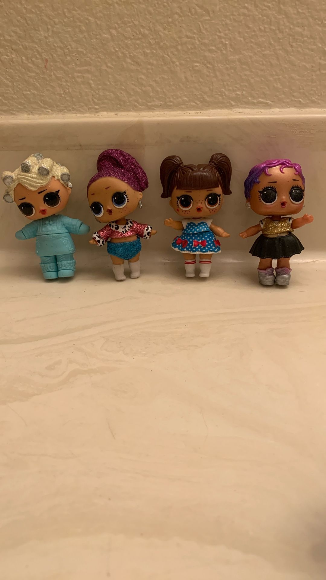 Lol Dolls (4Pieces Plus One Head Piece)