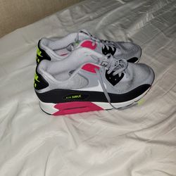 Nike Air Max Pink Gray White Black 11 1/2
