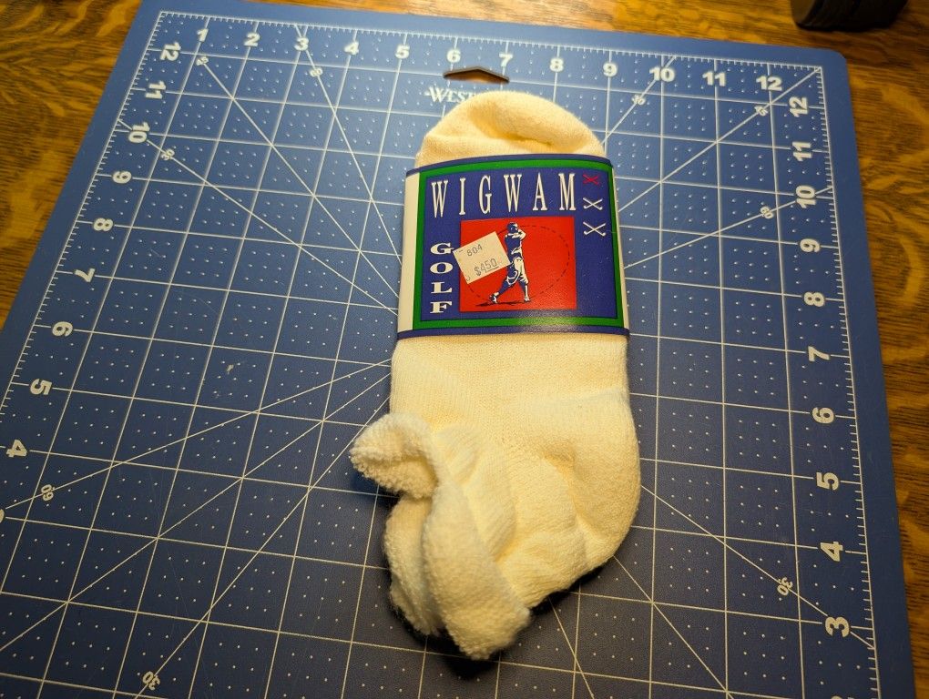 Vintage Wigwam Women's White Golf Socks Size Medium (7-10) NWT Old Stock