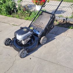 Lawnmower 