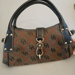 Dooney Bourke Purse