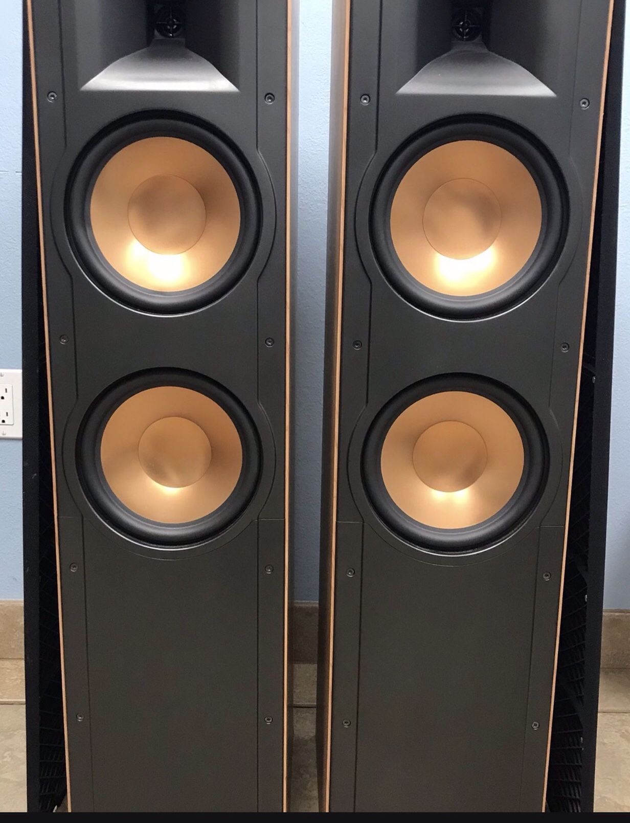 Klipsch RF35 Floor standing speakers