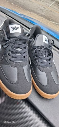 Men's Reebok shoes