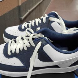 Brand New Nike Size 11 Mens