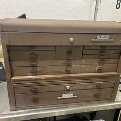 DAYTON VINTAGE TOOL BOX