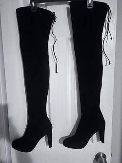 Stuart Weitzman Thigh High boots size 9.5 M