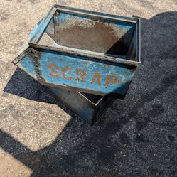 Industrial metal stack bins