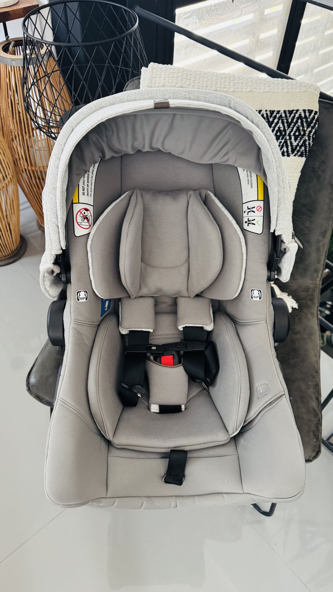 Nuna PIPA urbn baseless infant car seat