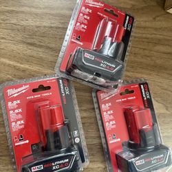 Milwaukee 4.0 Battery 
