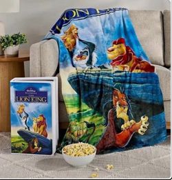 Lion king throw