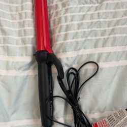 Red Vitiator Curling Iron
