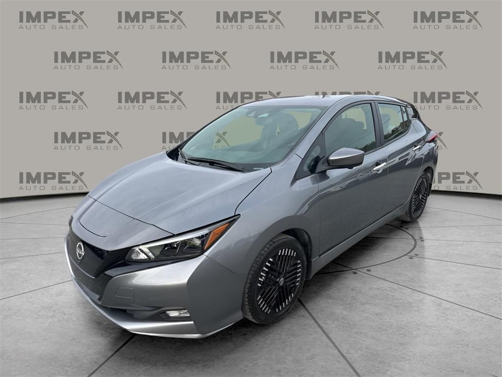 2023 Nissan LEAF