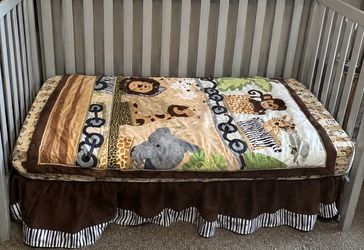 Safari Animal Baby Crib Bedding Set