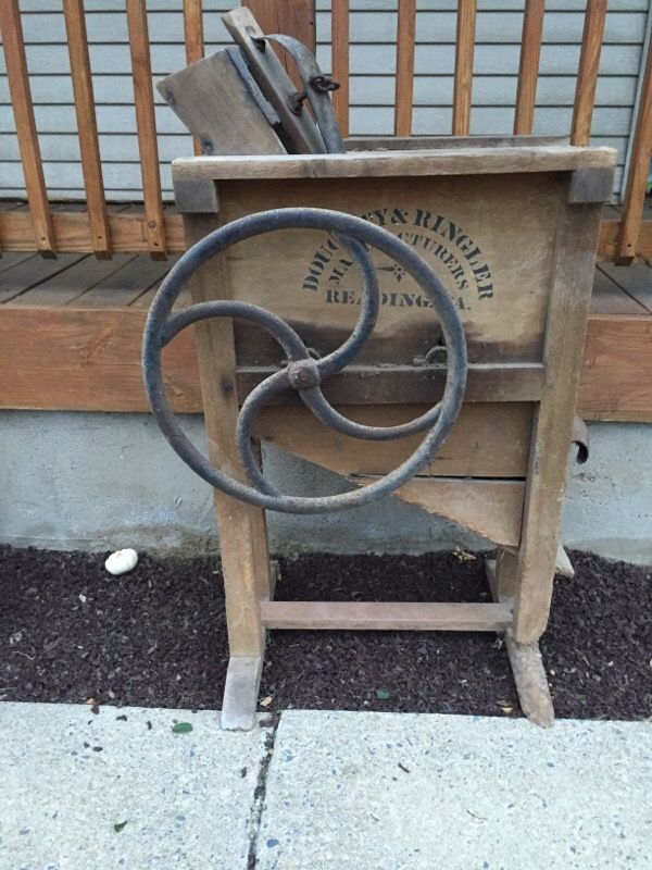 Antique Corn Sheller