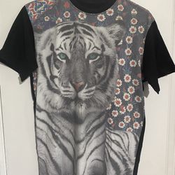 Urban Outfitters White Tiger Graphic Tee Shirt Size M
