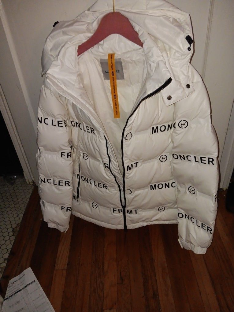 Mens Puffer Jacket Full Zip.Down Filled Puffer Jacket 