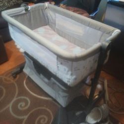 Happy Bear Infant Bedside Sleeper