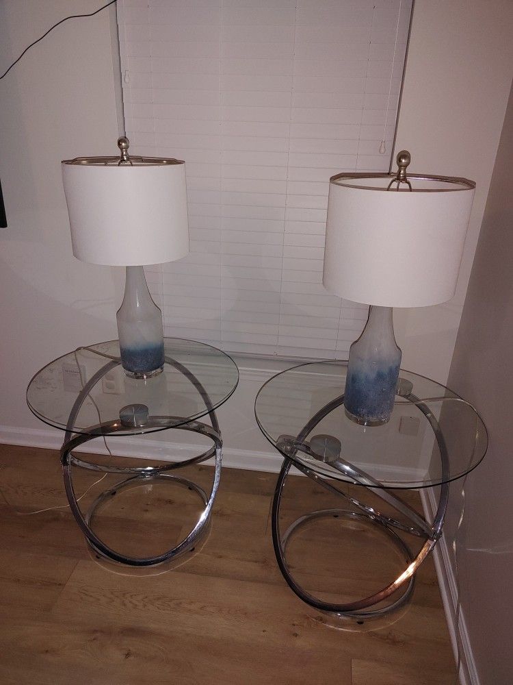 2 LAMPS AND END TABLES