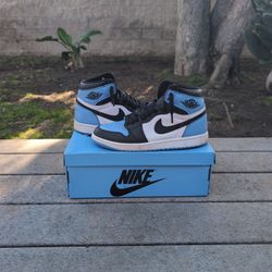 AJ1 Blue Toe Size 9