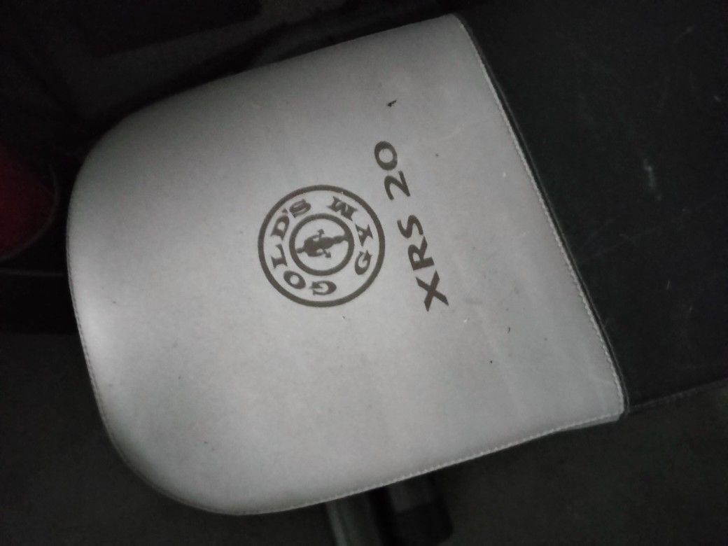 Gold Gym Weight Bench