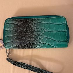 Green Wallet (Double Zipper Pockets) 