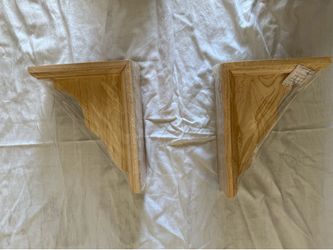 Hamilton Traditional Bracket - Rubberwood