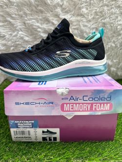 Women sketchers memory foam size 11