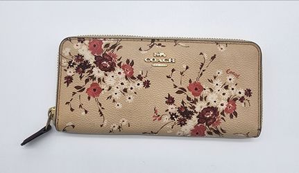 🌸 Coach Accordion Zip Wallet — Floral Print 🌸