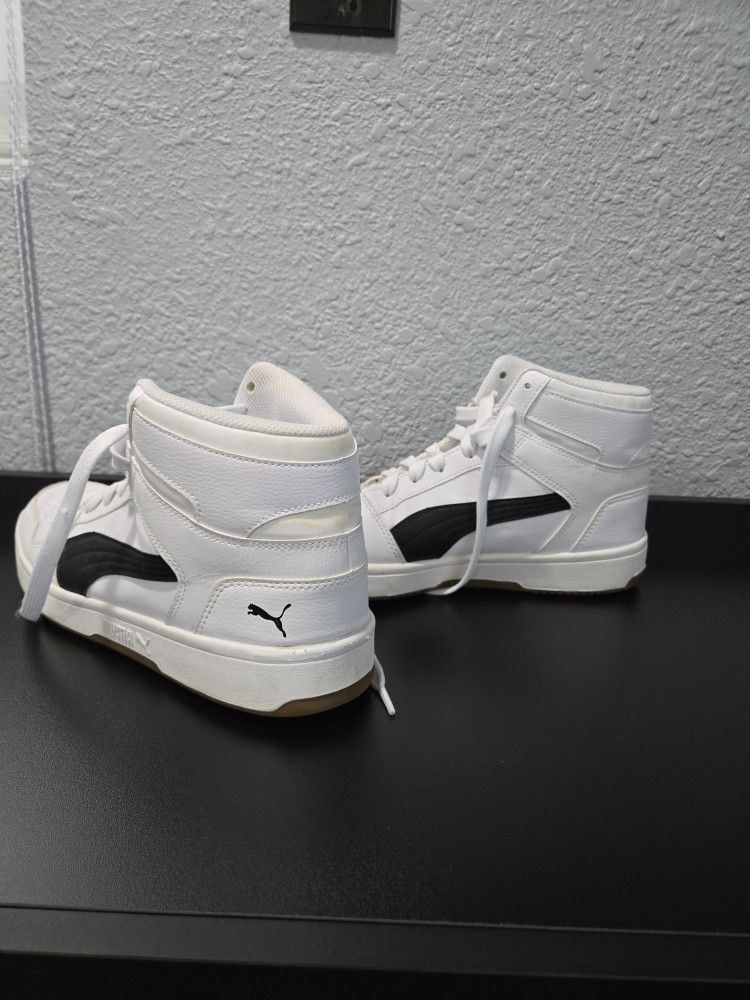 Puma Tennis Shoes Size 10.5