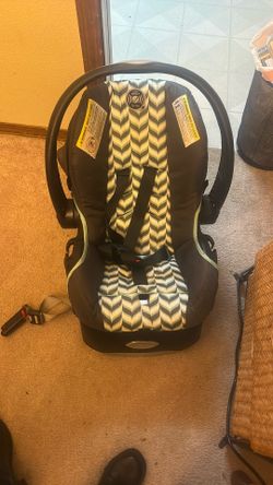 Free CAR SEAT