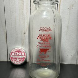 Alfar Creamery West Palm Beach,Florida One Pint Red Pyro With Milk Cap No Damage.
