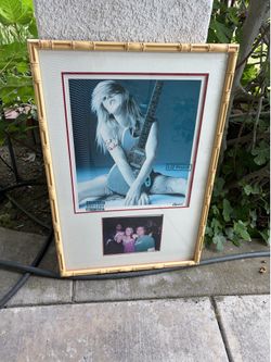 Liz Phair Signed Framed Capitol Promo Photo Autograph w/ Fan Photo 25x35.5
