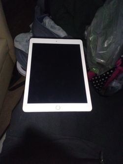 Apple Ipad 11