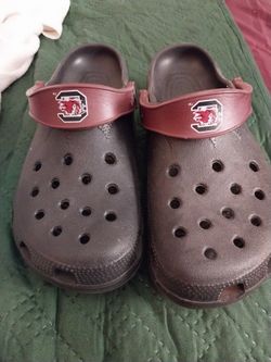 Gamecocks Crocs Size Women 8/9 Men 6/7 20 Dollars 