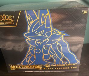 Mega evolution Pokémon center etb